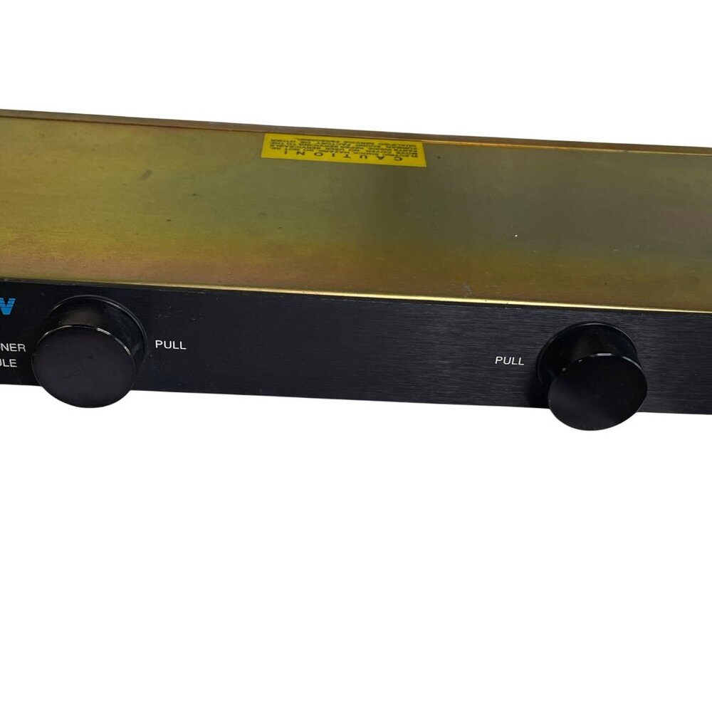 Vintage Furman PL-8 Power Conditioner And Light Module Rackmount Design u - Picture 3 of 9